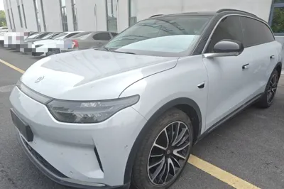 Leapmotor C11