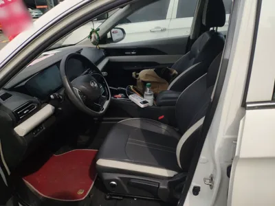 Dongfeng Aeolus E70