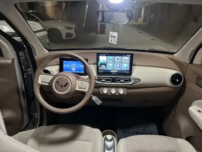 Wuling MINIEV