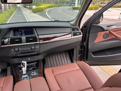 BMW X5 (Import)