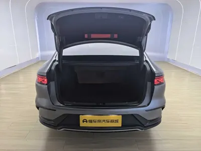 BYD Han