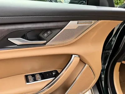 Jaguar XFL