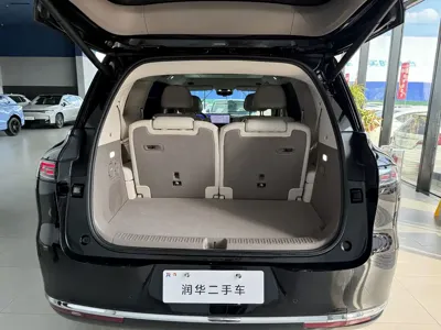IM 智己LS9
