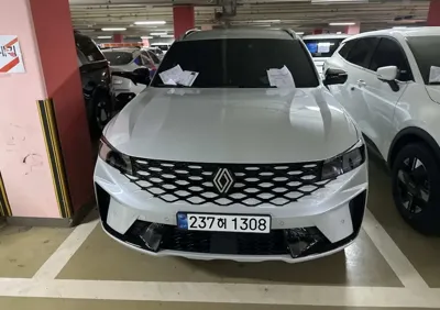 Renault-KoreaSamsung Grand Koleos