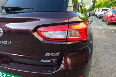 GAC Trumpchi GS4