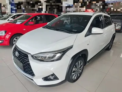 Toyota Yaris L