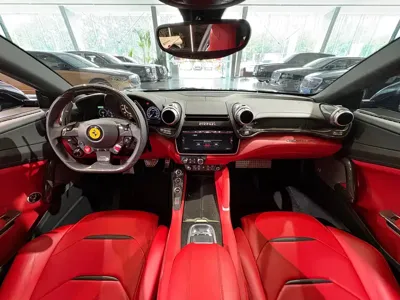 Ferrari GTC4Lusso