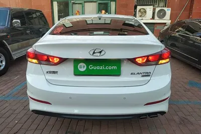 Hyundai Elantra (6th Generation
