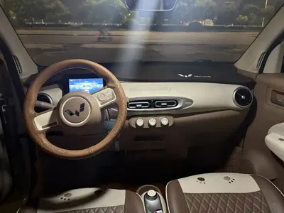 Wuling MINIEV