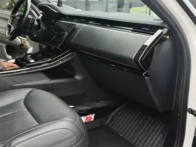 Land Rover Sport
