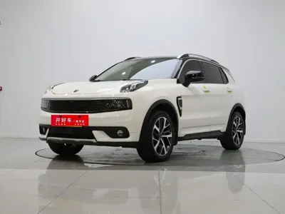 Lynk & Co 01 EM-P