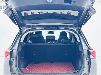 GAC Motor Trumpchi GS4