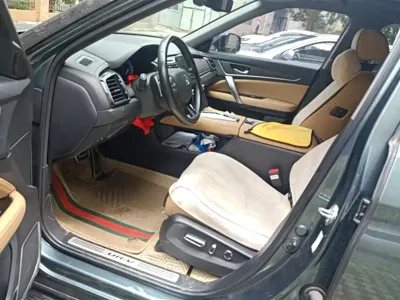 Honda UR-V