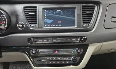 Kia Canival