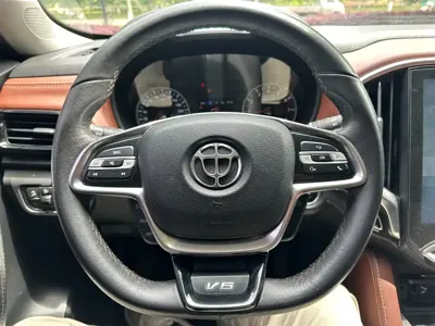 Zhonghua V6