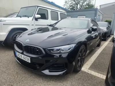 BMW 8-Series