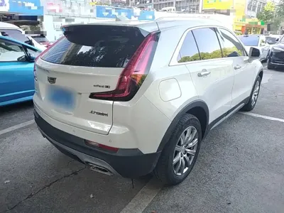 Cadillac XT4