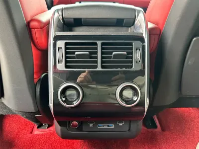Land Rover Sport