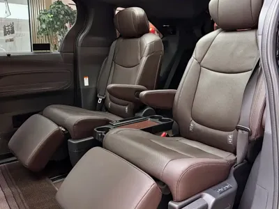Toyota Granvia