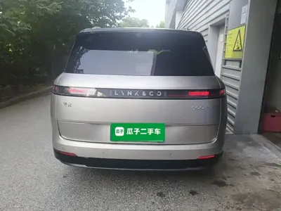 Lynk & Co 领克900