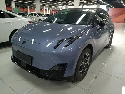 Lynk & Co Z20