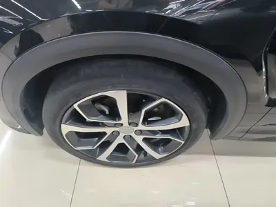 Lynk & Co 05