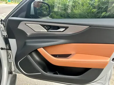 Jaguar XEL