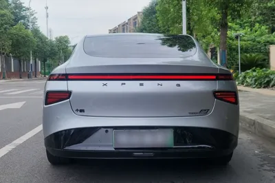 Xpeng P7