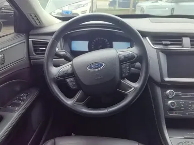 Ford Taurus