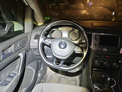 Volkswagen Golf Sportsvan