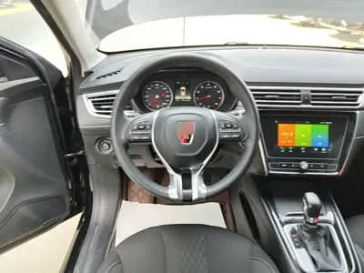 Roewe i5