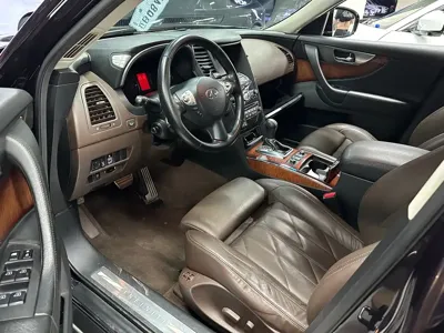 Infiniti FX