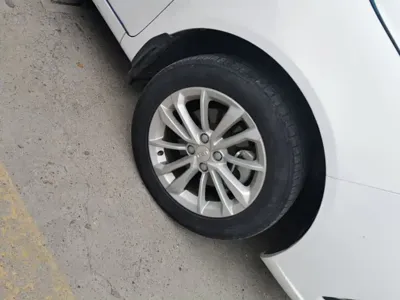 Geely Vision