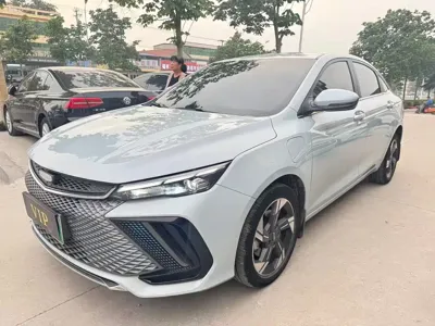 Geely L HiP