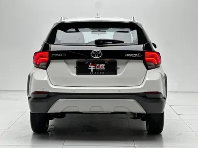 Toyota Yaris L