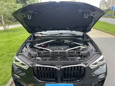 BMW X5 (Import)