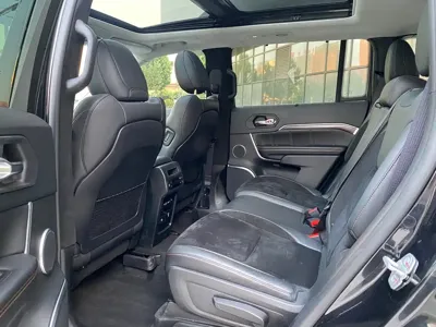 Jeep Grand Commander