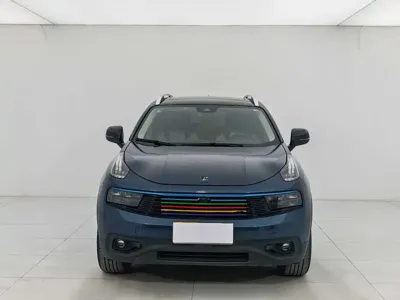 Lynk & Co 01
