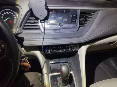 Buick GL6
