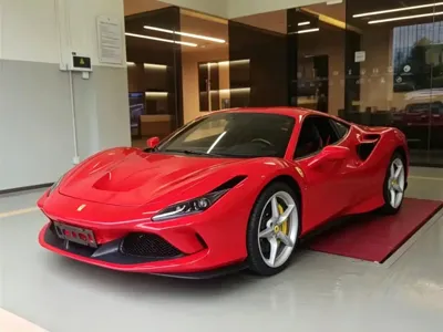Ferrari F8