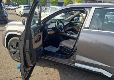Renault-KoreaSamsung Grand Koleos