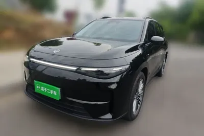 Leapmotor C16