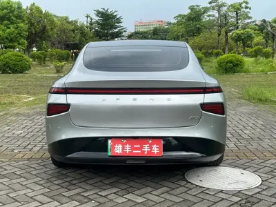 Xpeng P7