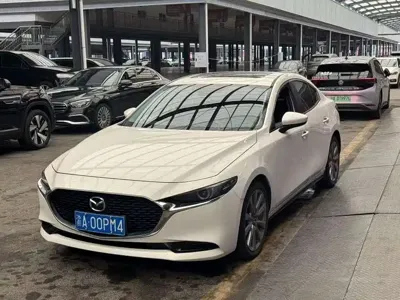 Mazda 3 Axela