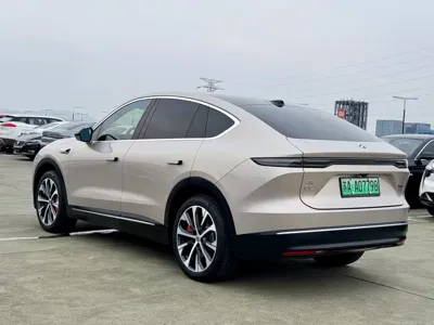 Nio EC7