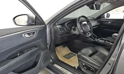 Renault-KoreaSamsung SM6