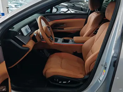 BYD 汉L