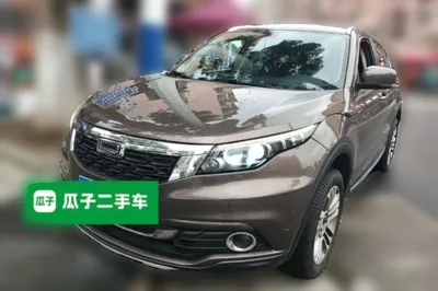Qoros 5
