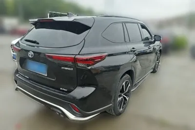 Toyota Crown Kluger