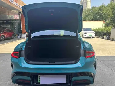 Xiaomi SU7